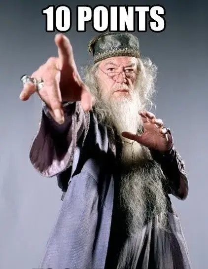 Meme chế bảng điểm tròn 10 tượng trưng sự hoàn hảo