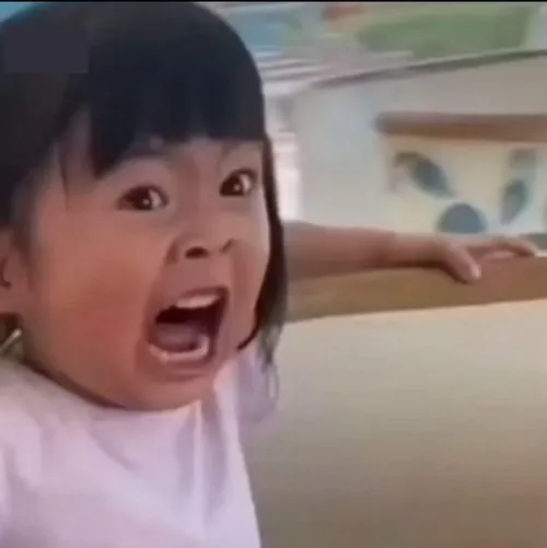 Ảnh vui biểu cảm ngạc nhiên khiến ai cũng bật cười.