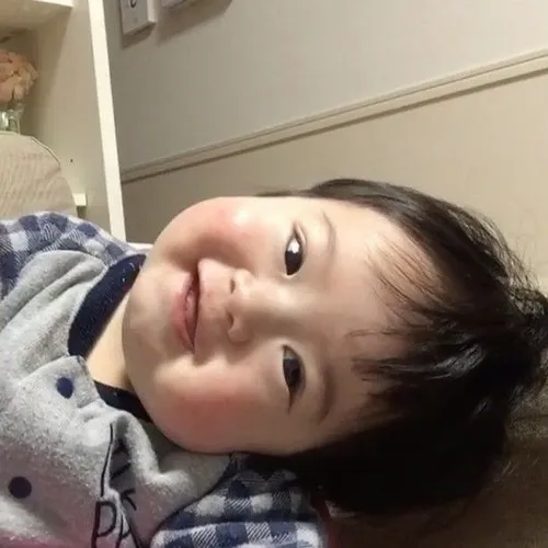 Bộ sưu tập ảnh meme em bé cười khiến ai cũng cười theo