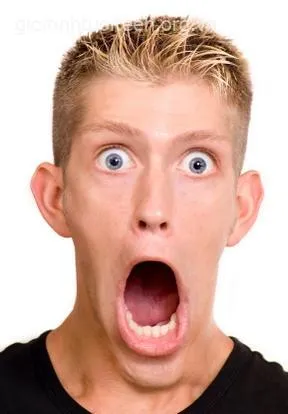 Ảnh troll gương mặt há mồm đầy hoang mang nhưng vẫn cute