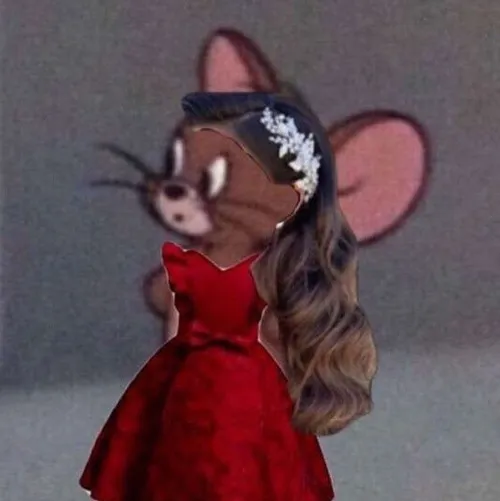 Meme chế Jerry nêu biểu cảm bối rối qua lúng túng và diện váy