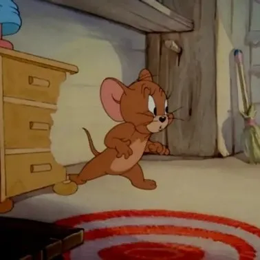 Meme chế Jerry cô đơn đứng nép tường nhìn xa xăm