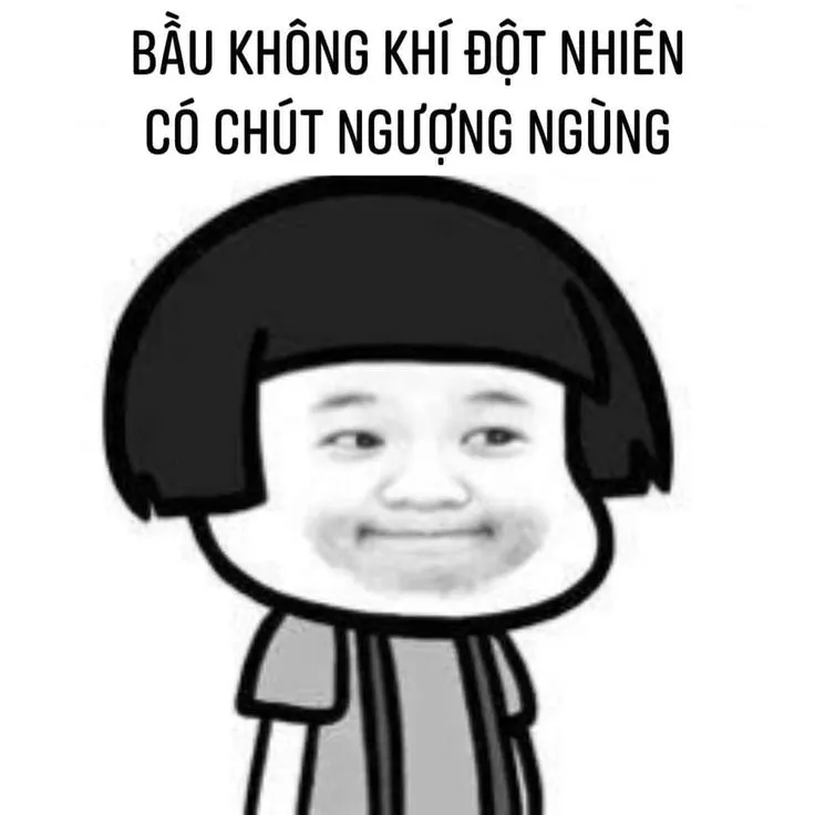 24 Ánh mắt lấp lánh nhưng đôi môi mím chặt nhịn