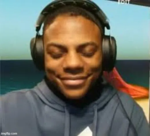 1 Meme nhịn cười ghi lại biểu cảm gồng mặt cực hài