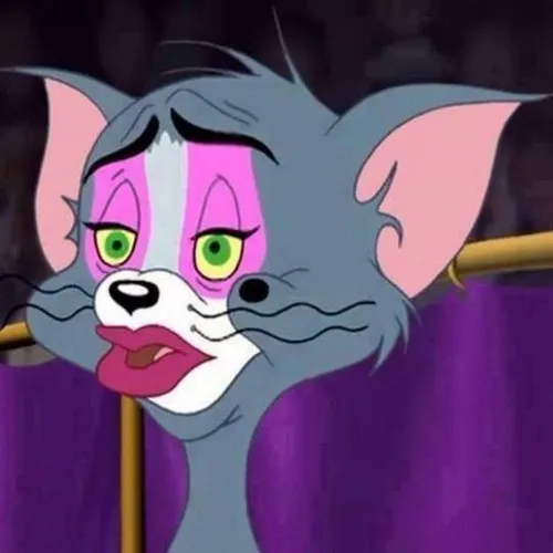 Ảnh meme mắt lồi mô phỏng rung động mạnh mẽ