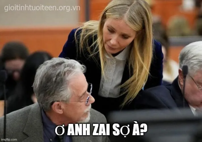 Biểu cảm troll bá đạo kèm dòng chữ sợ rồi à