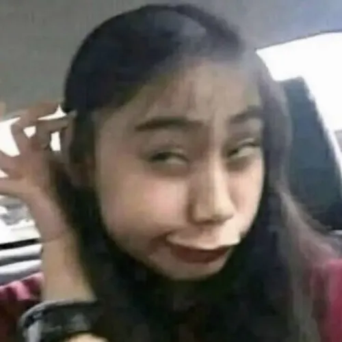 Ảnh meme chế mặt “cười xem thường” mà vẫn dễ thương