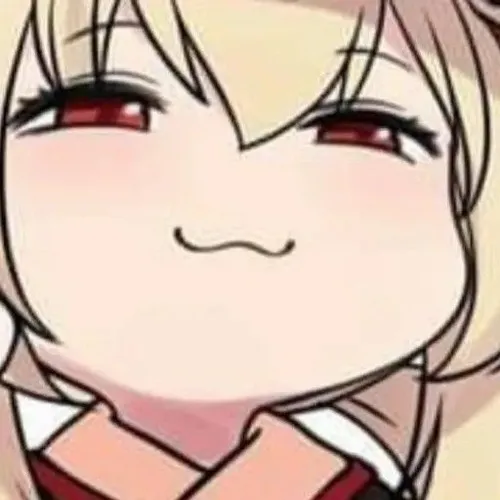 Gương mặt khinh bỉ nhưng lại khiến ai cũng phì cười