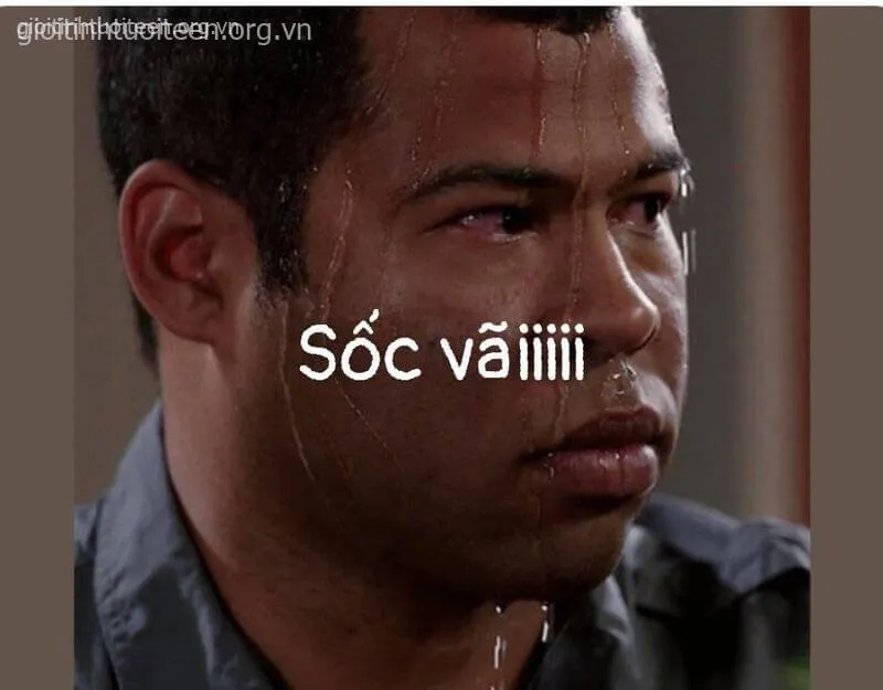 Hình meme hài người xem cũng há mồm theo