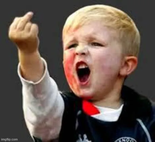 Ảnh chế chỉ tay troll siêu độc đáo