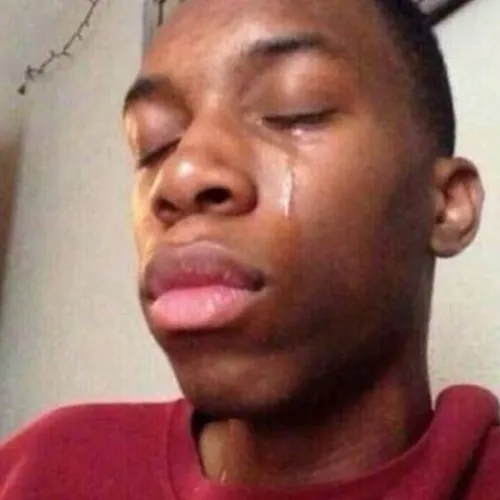 Meme chế phản ứng đau lòng được share nhiều nhất