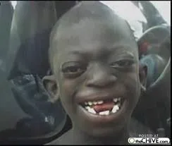 Anh da màu bật cười lớn vì bắt gặp caption “thật bất ngờ”.