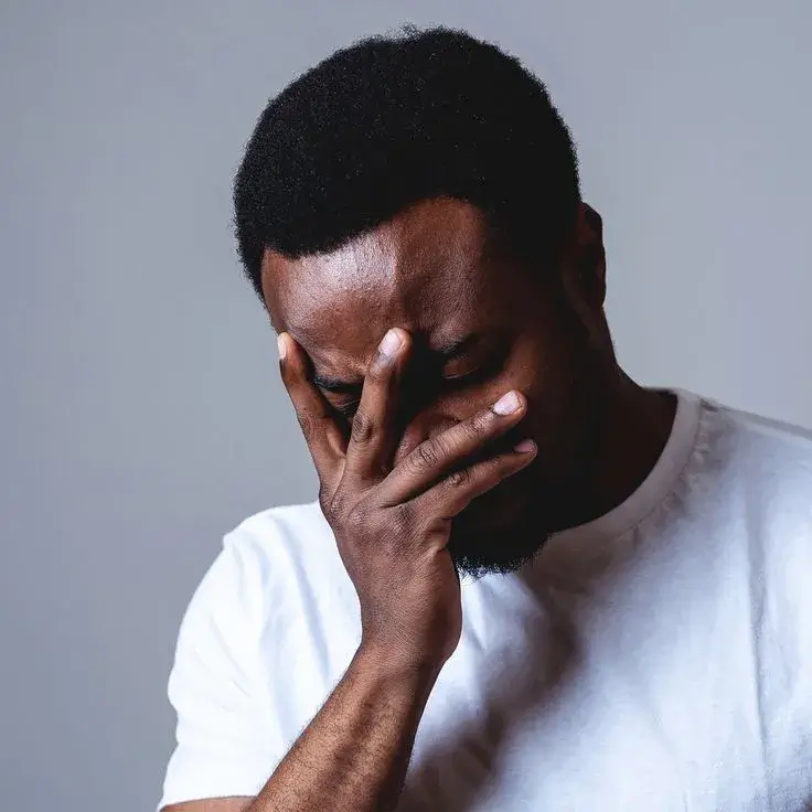 Ảnh vui phản ứng hoang mang sau tình huống dở khóc dở cười