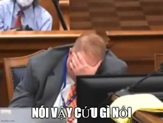 Meme hài phản chiếu tâm lý mệt mỏi rất thật