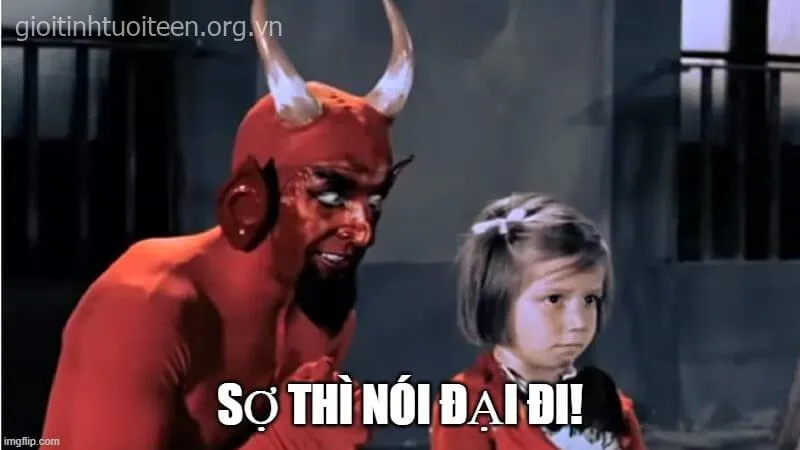 Meme hài bạn sợ à khiến không khí nhóm chat sôi động hẳn lên