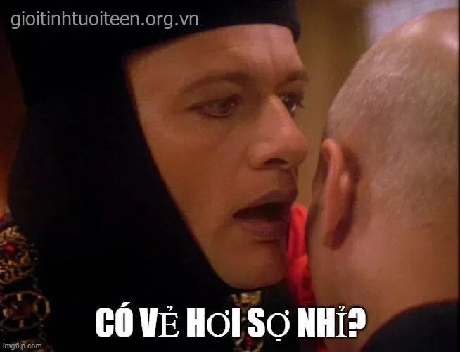 Meme chế bạn lo à cho thấy khoảnh khắc đắn đo trước pha drama