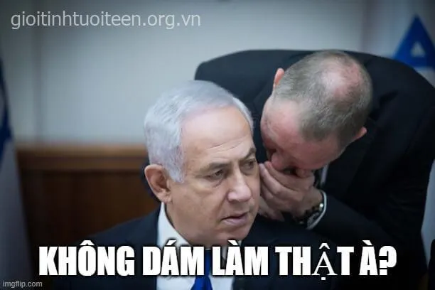 Ảnh chế bạn hoảng chưa mô tả ánh mắt ngạc nhiên pha nét hài