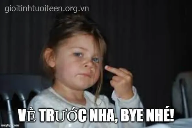 Ảnh chế bạn thân nói lời chia tay trước khi du học xa.