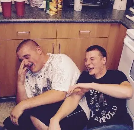 Ảnh hài biểu cảm phóng đại troll cực kỳ tinh tế