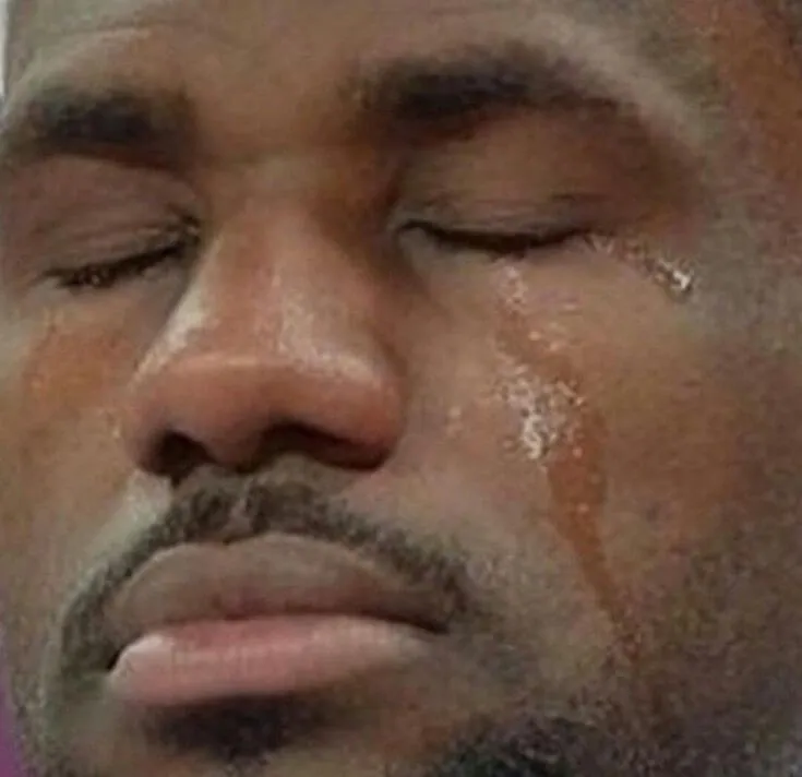 Meme cười bất lực khi nghe “chỉ cần chỉnh tí font thôi”.