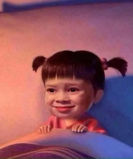 Ảnh vui cười mệt mỏi vì cứ cố gắng mãi mà chẳng đâu vào đâu.