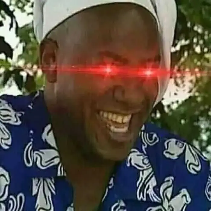 Meme cười đểu, ánh nhìn nửa bí hiểm.