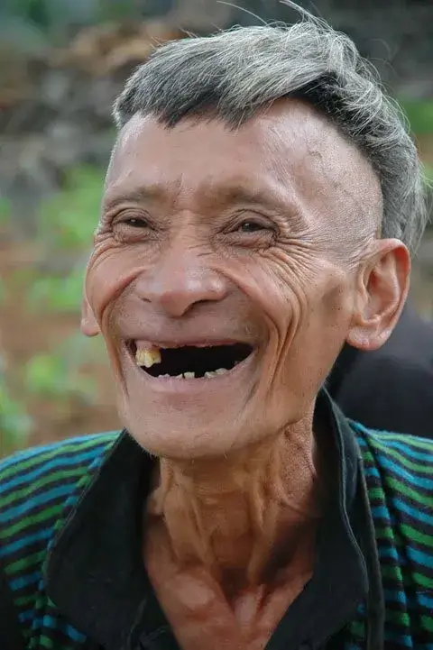 Ảnh chế meme troll phản ánh cảm xúc GenZ tinh nghịch