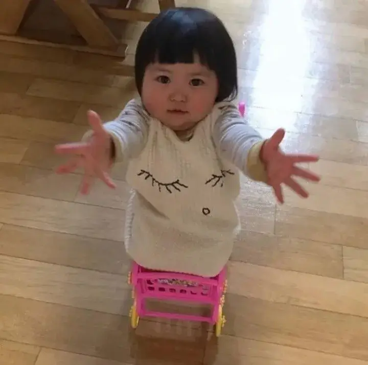 Hình chế meme vui gợi cảm xúc cô đơn ngọt ngào