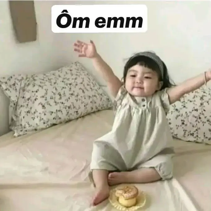 35+ Meme Đòi Ôm với động tác dang tay chờ được ôm, cần một cái ôm siêu cute