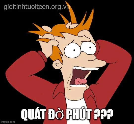 Ảnh troll trốn sau lưng gợi cảm giác sợ nhưng vẫn cười