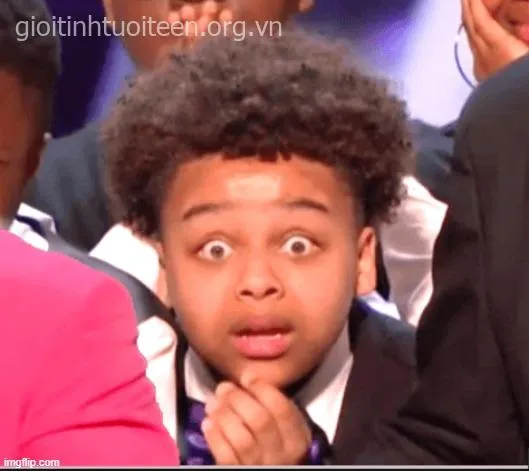 Ảnh vui căng cơ mặt mô tả sự sợ hãi chân thật