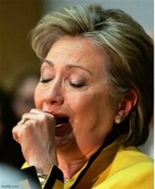 Ảnh chế ngáp khắc họa sự buồn ngủ rõ rệt