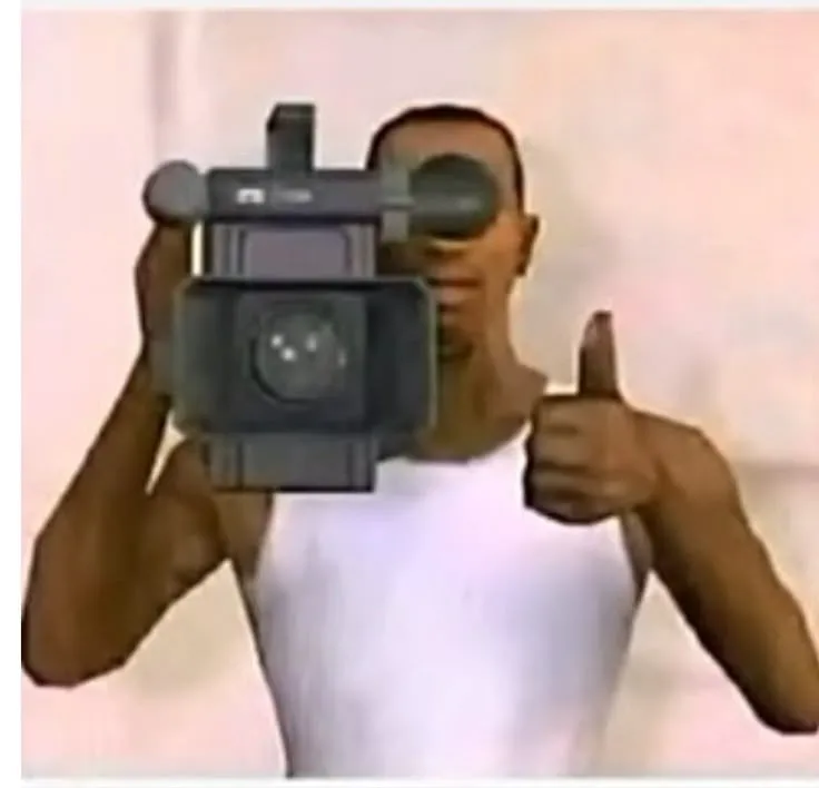 Ảnh meme Oki phản ứng đồng ý nhẹ nhưng cực kỳ duyên dáng.