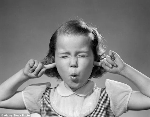 Ảnh meme vui về người bị “toang” trong phút chốc