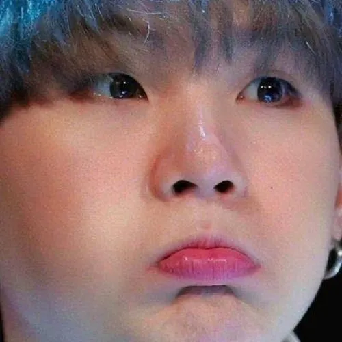 Meme hài dè bỉu nhìn ngầu nhưng đáng yêu