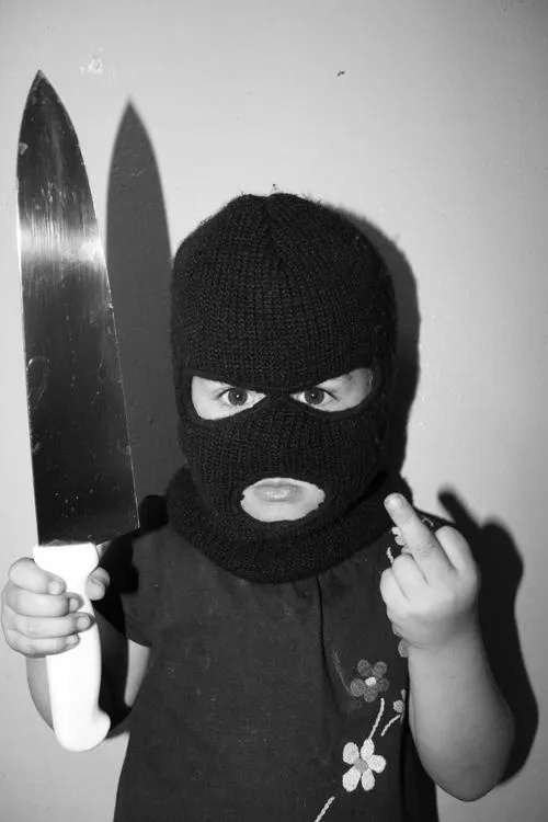 Ảnh vui ngón giữa cực hợp đăng story