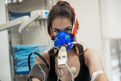 Hình vui bình oxy miêu tả cảm xúc bức bối nơi công sở