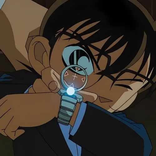 Hình troll Conan nhìn đồng hồ đeo tay ghi chép thông tin