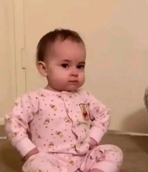 Ảnh chế nhóc đáng yêu biểu cảm ngạc nhiên