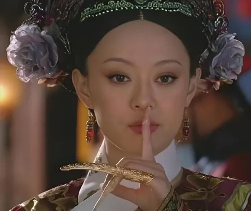 80 Meme Im Lặng/Im Mồm khi ai đó nói quá nhiều mà bạn không muốn nghe