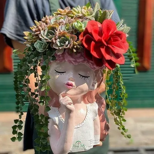 Meme chế bó hoa baby trắng xinh gói giấy hồng nhẹ nhàng