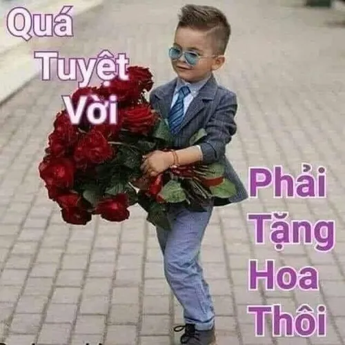 Meme tặng bó hoa baby xanh siêu xinh cho người bạn thân