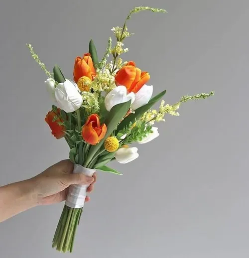 Meme tặng bó hoa baby khổng lồ khiến người nhận “choáng ngợp”