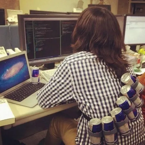 Hình chế thần thái zombie vì thức đêm