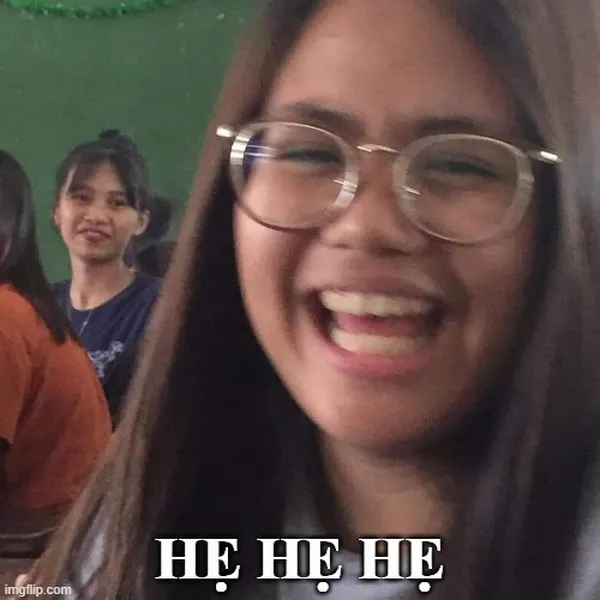 10 Ảnh vui hẹ hẹ hẹ gắn với câu nói “anh em mình cứ thế thôi”