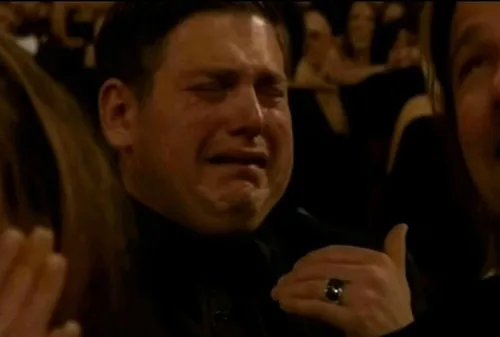 Ảnh troll kể chuyện tình yêu buông bỏ nhẹ nhàng.