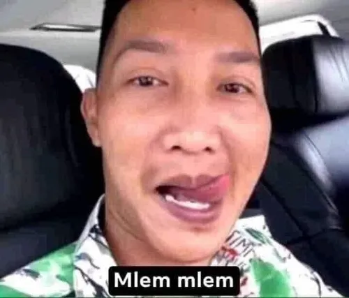 Meme hài troll nhẹ mà vẫn khiến tim tan chảy