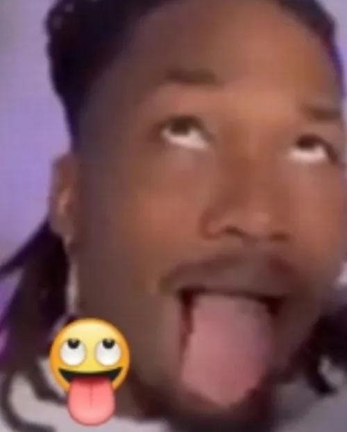 Hình chế meme vui phản ánh sáng tạo netizen Việt hóa nội dung ngoại.