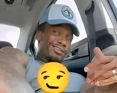 Meme ăn ba tô cơm dùng phổ biến trong comment, share giggle nhanh.