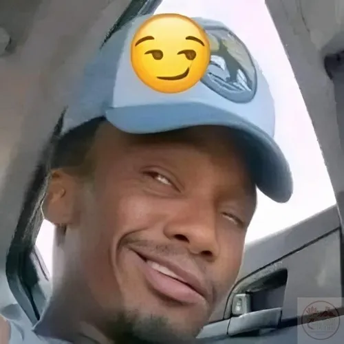 Ảnh vui chế biểu cảm reaction ăn ba tô cơm cho mọi tình huống.